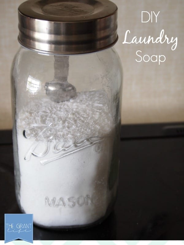 https://mommakesdinner.com/wp-content/uploads/2014/01/Diy-Laundry-Soap-3-ingredients-and-no-harsh-chemicals.-.jpg