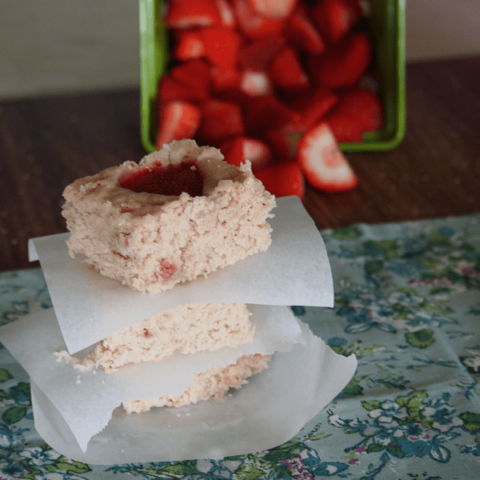 Strawberry Cake Bars