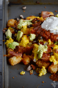 These loaded breakfast totchos just might be the best breakfast idea I've seen in a long time!