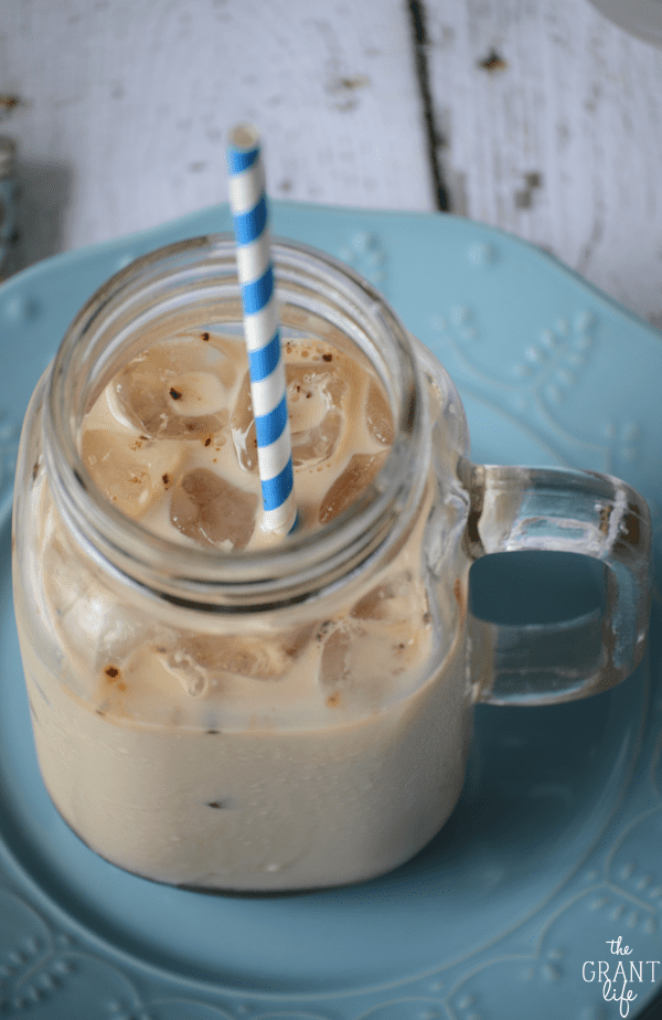 Refreshing Starbucks Vanilla Iced Coffee - Heidi's Home Cooking