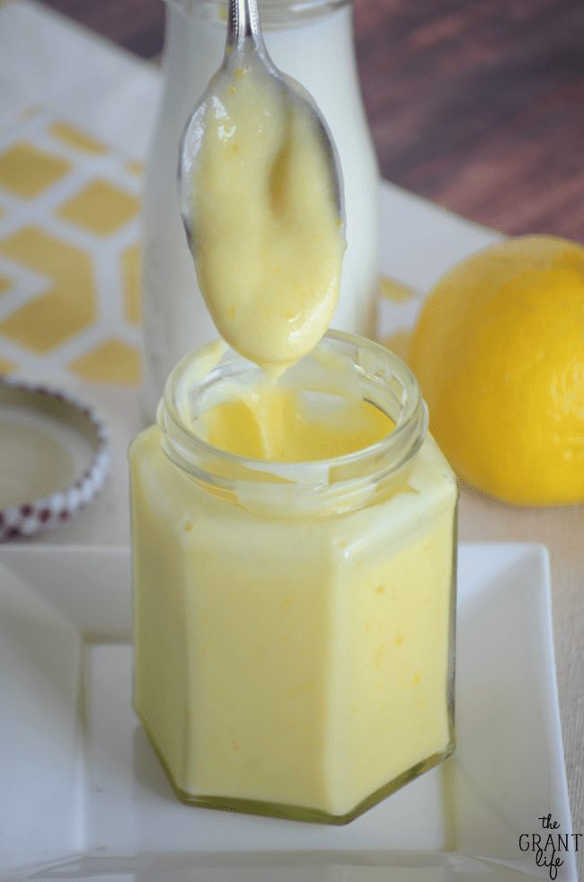 Delicious lemon cream that is perfect on pancakes, toast, waffles or anything!