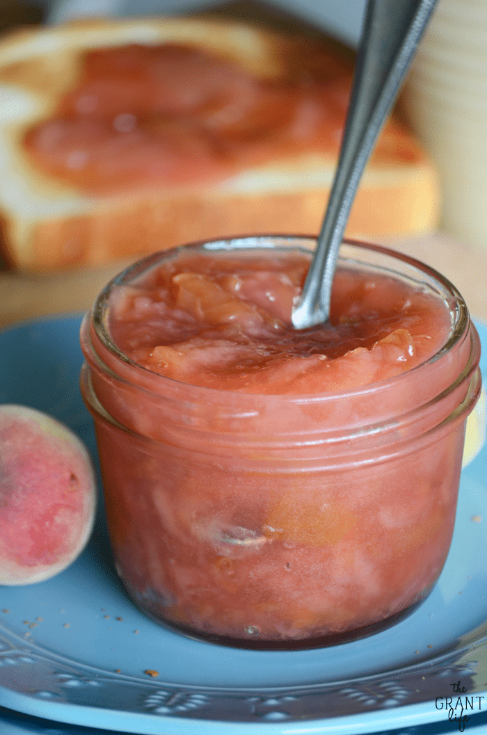 Homemade peach jam recipe!