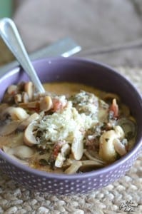 Creamy spinach and mushroom tortellini