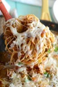 One pot spaghetti and meatballs!  Make this delicious recipe all in one pot!