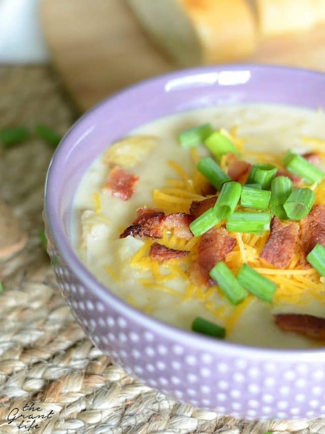 Crock Pot Potato Soup mom makes dinner