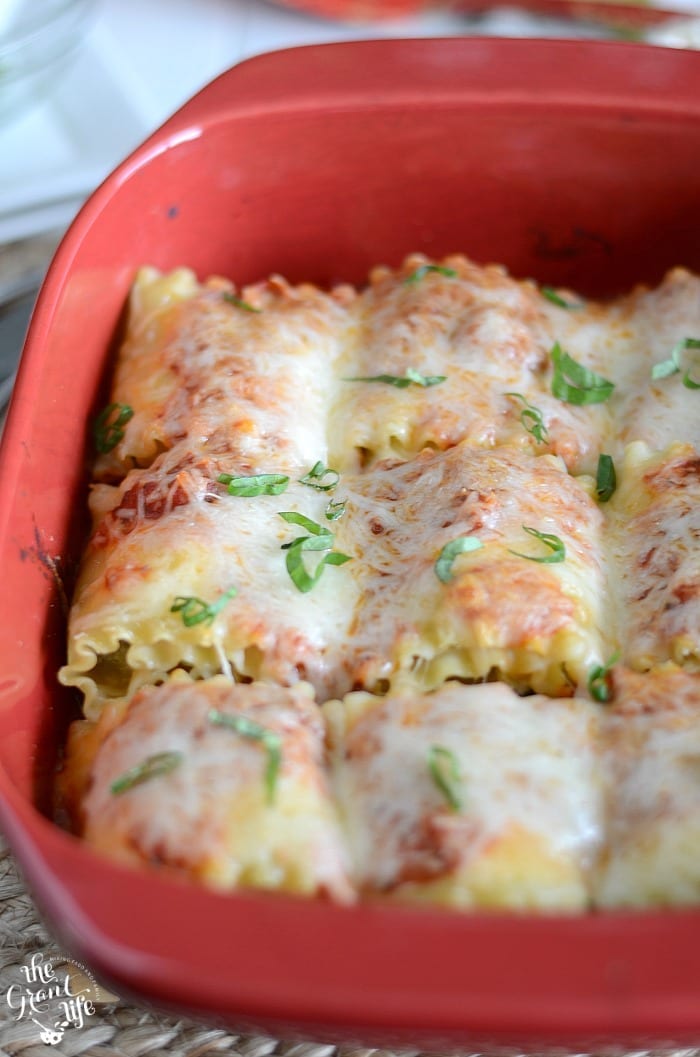 Easy veggie stuffed lasagna roll ups