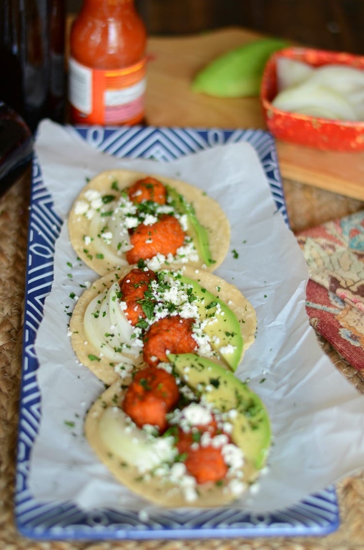 Buffalo chicken street tacos - mom makes dinner