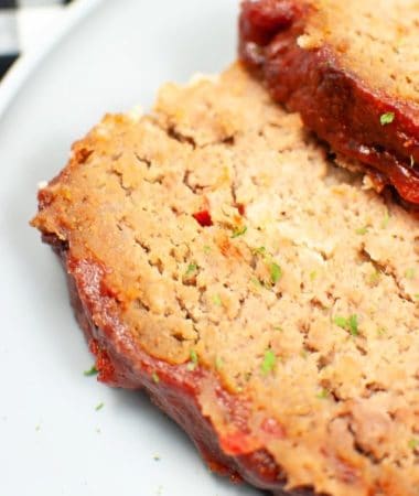 cropped-meatloaf-with-ketchup-recipe-2.jpg
