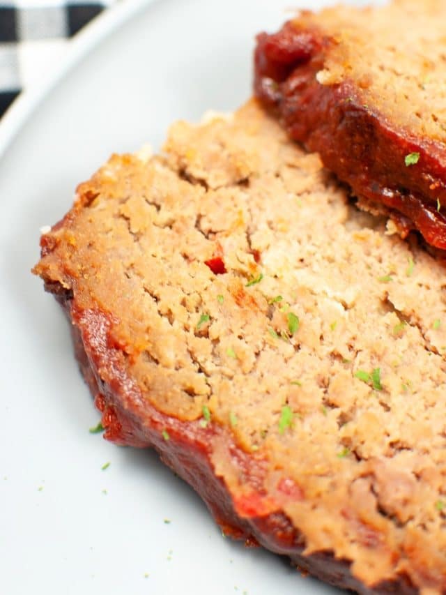 Meatloaf with ketchup mom makes dinner
