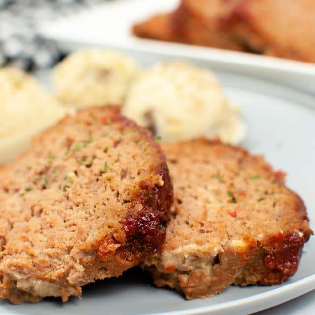 Meatloaf recipe with ketchup - mom makes dinner