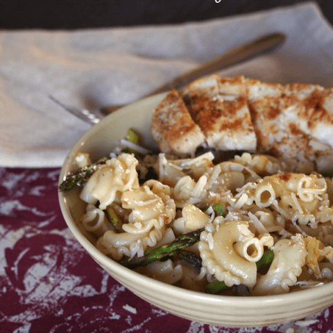 Leek and Asparagus Pasta