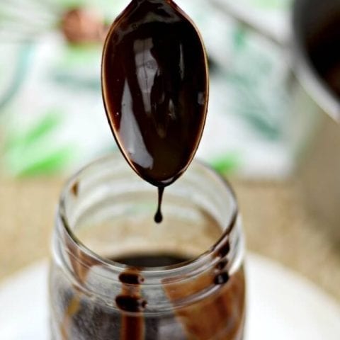 chocolate sauce with cocoa powder