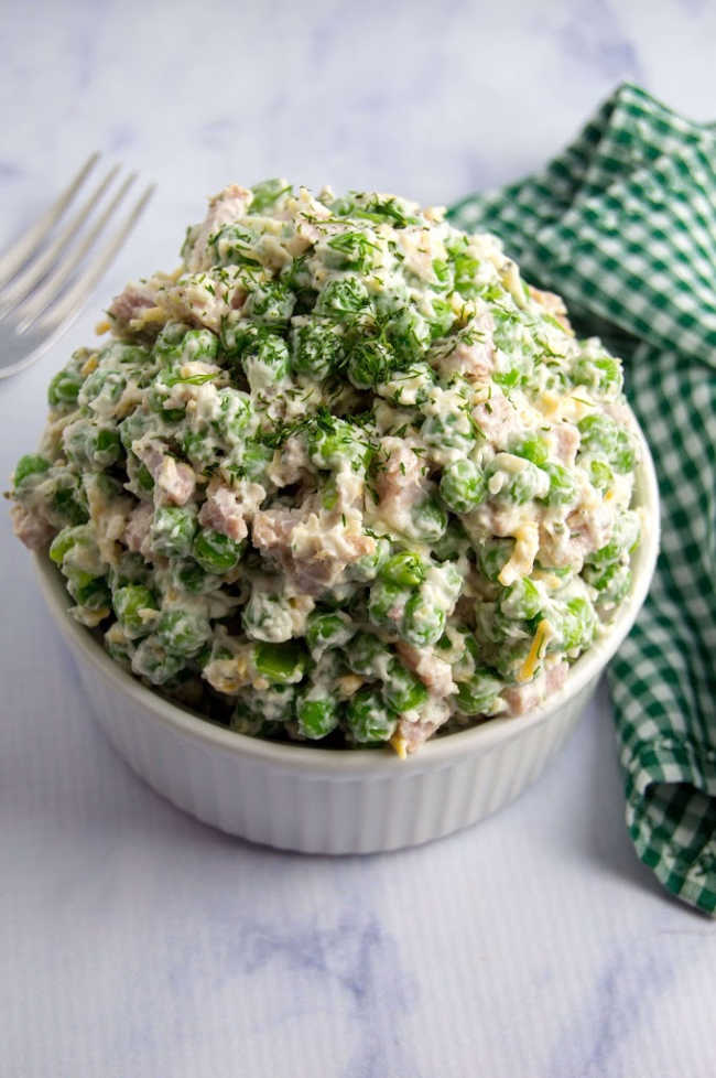 Easy creamy pea salad recipe