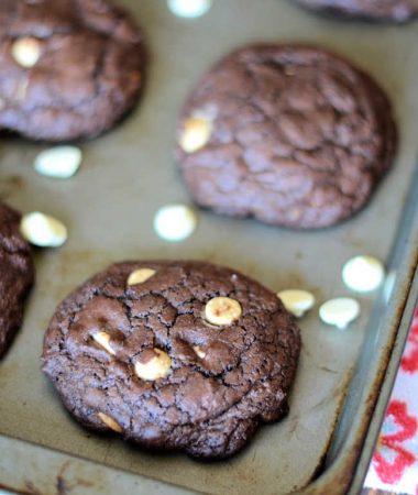 How to make white chocolate cookies