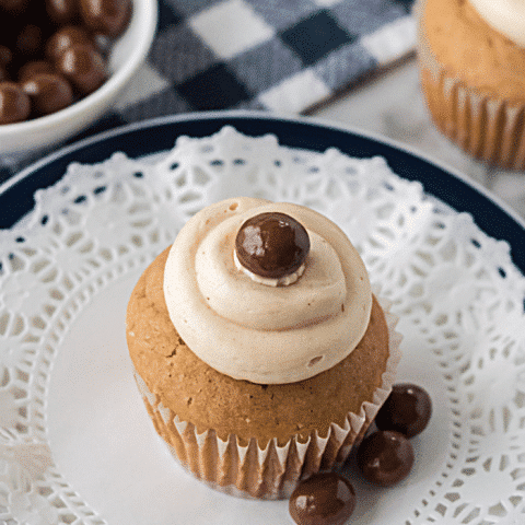 Coffee cupcakes with espresso(1)