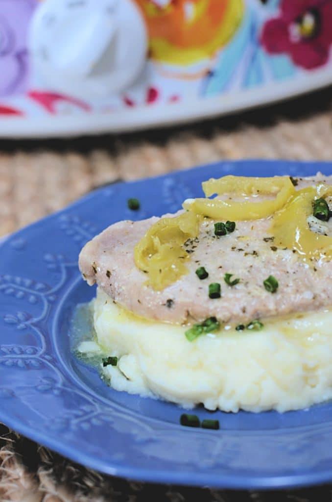 Mississippi Pork Chops - mom makes dinner