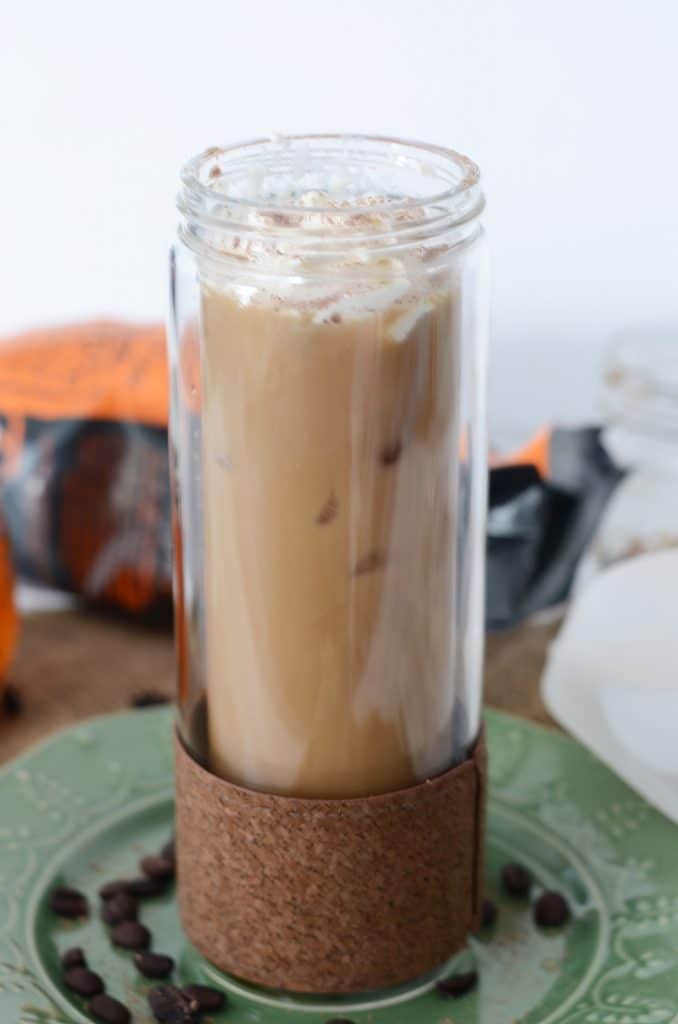 https://mommakesdinner.com/wp-content/uploads/2020/03/iced-irish-coffee-678x1024.jpg