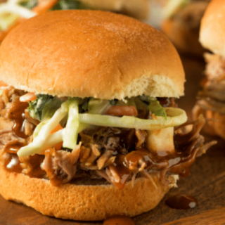 crock pot pulled pork sliders