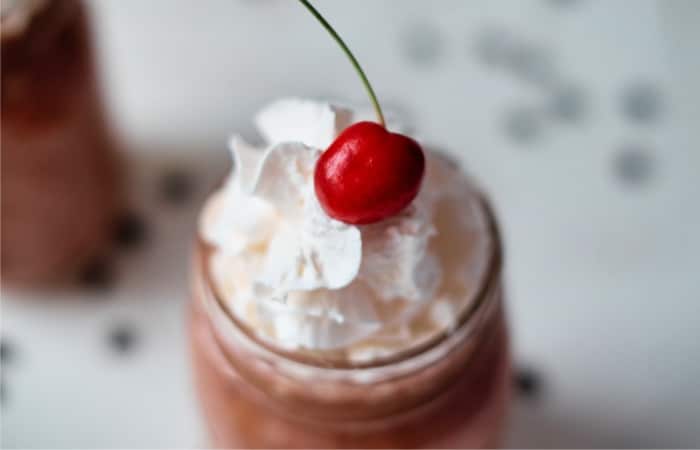 easy cherry mocha frappuccino
