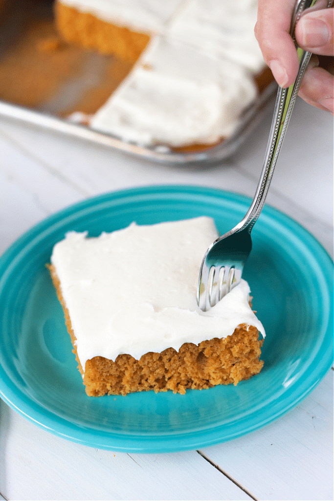 Pumpkin bars with cream cheese frosting