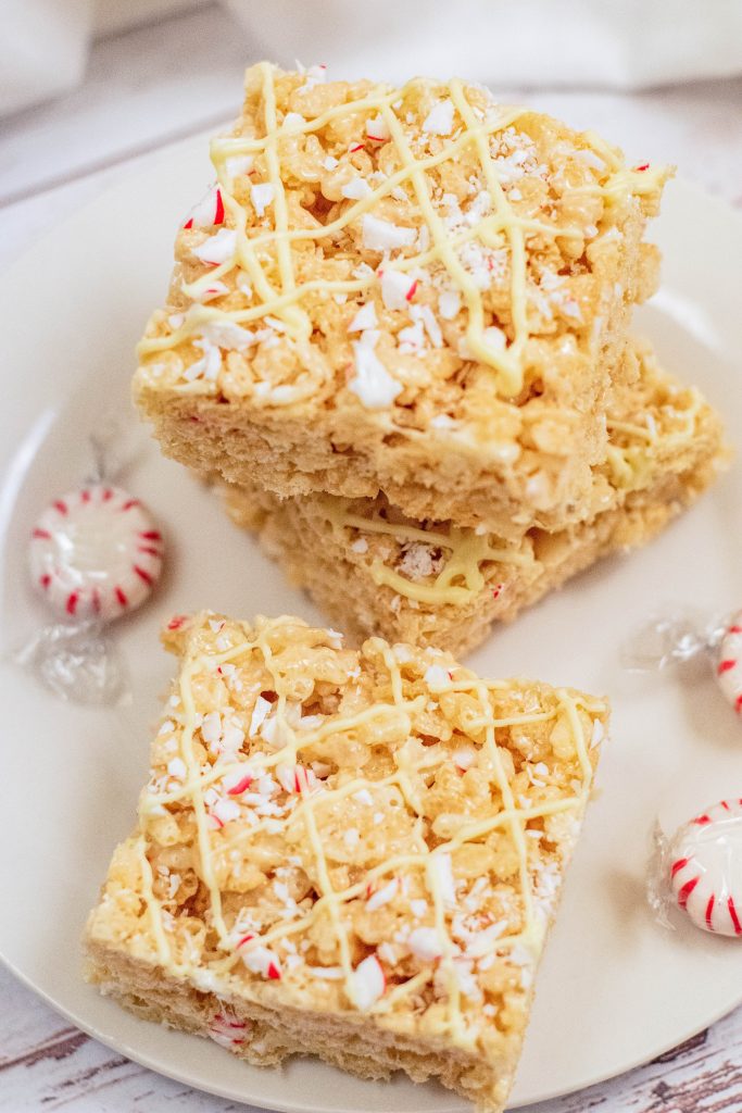 White chocolate rice krispie treats (12 of 14)