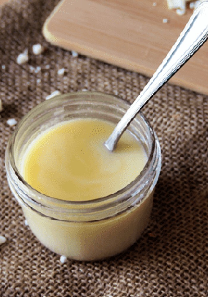 Easy homemade white chocolate sauce recipe