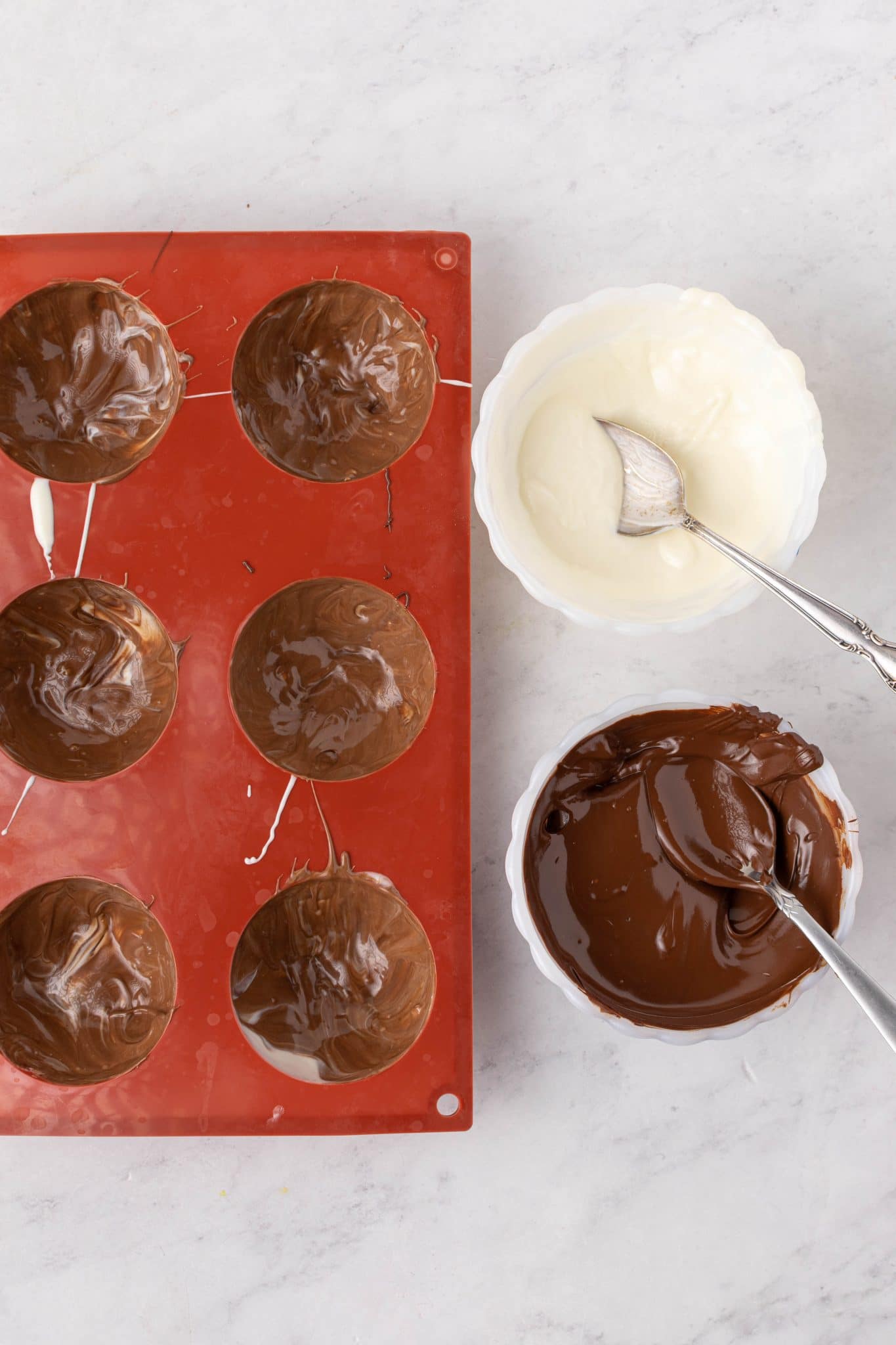 Coffee Bombs mom makes dinner