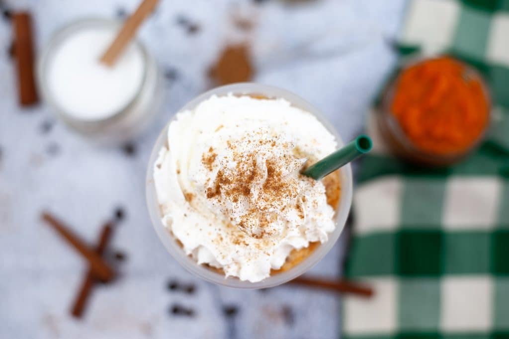 homemade pumpkin spice frappuccino