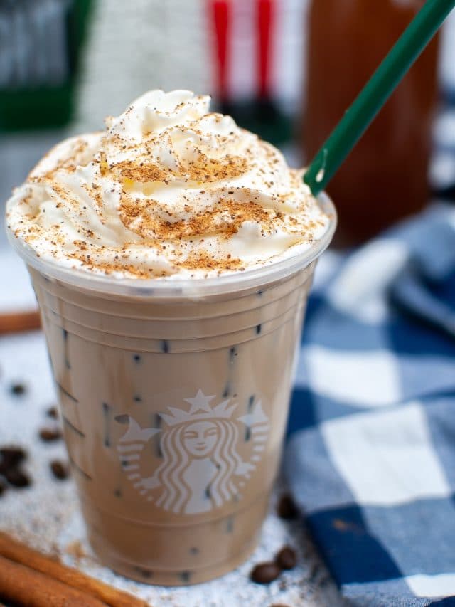 https://mommakesdinner.com/wp-content/uploads/2021/11/cropped-Starbucks-iced-gingerbread-latte-recipe-1.jpg