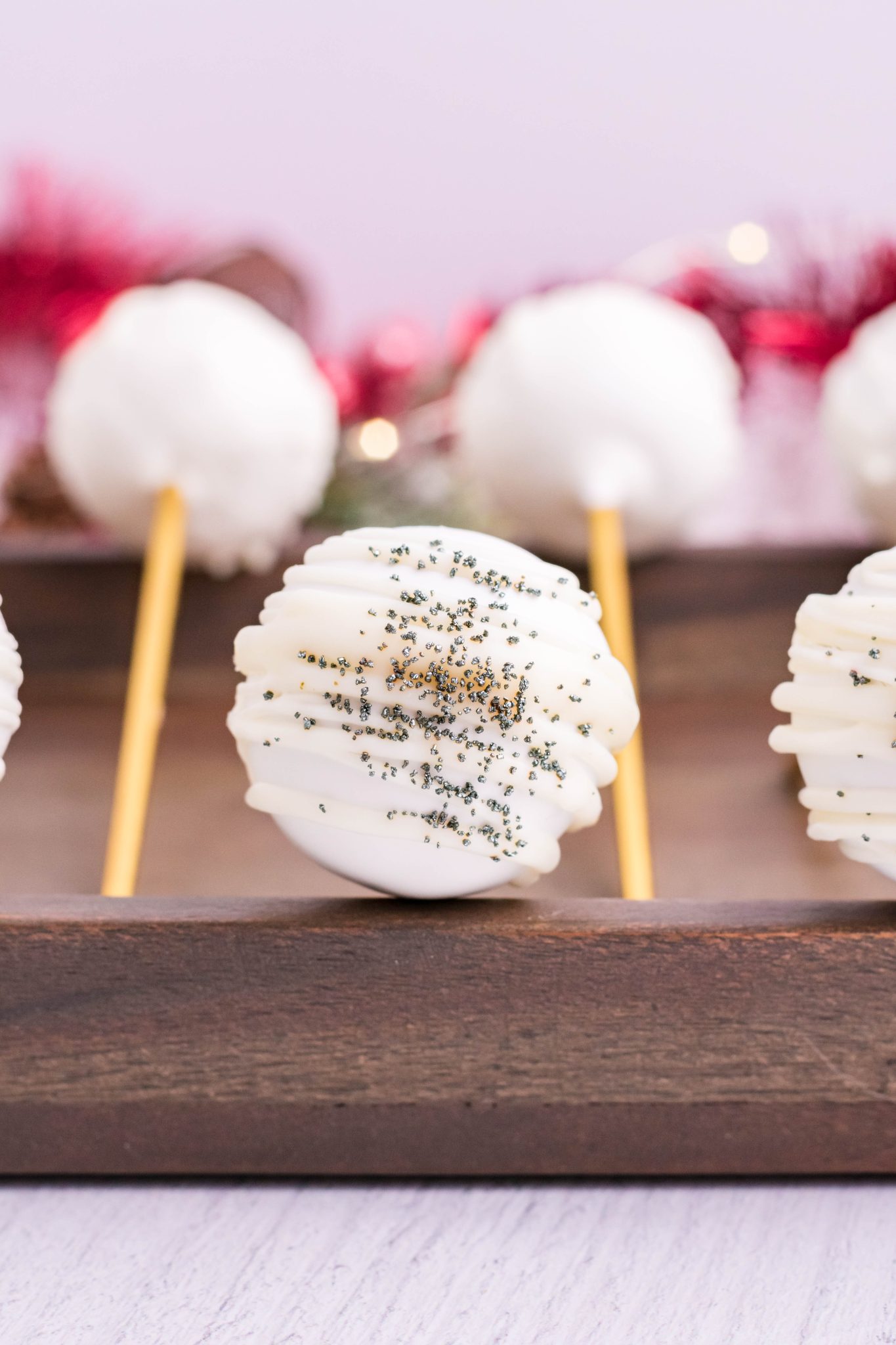 Gingerbread Cake Pops mom makes dinner