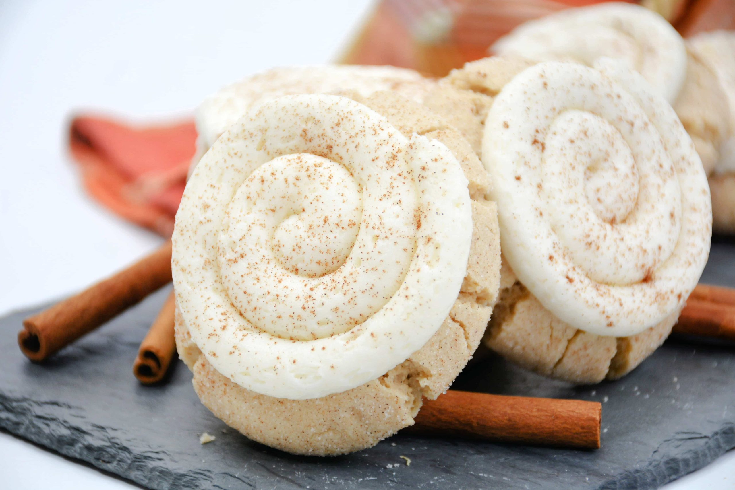the best cinnamon roll cookie recipe