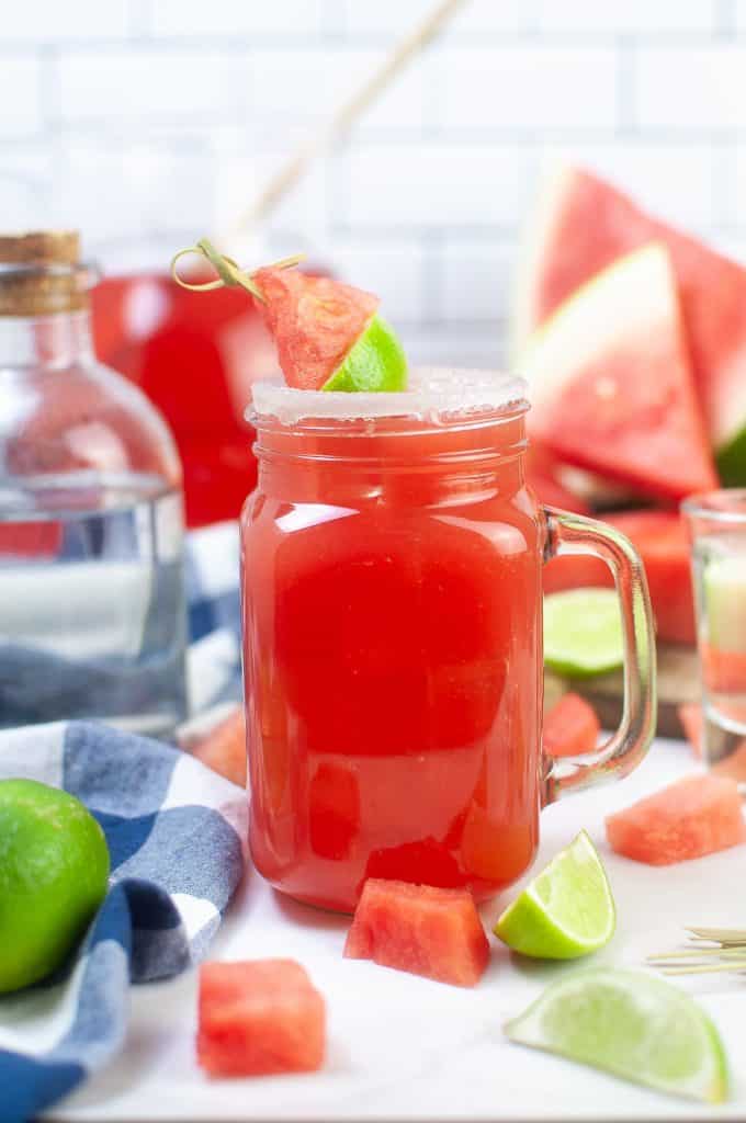 Watermelon margarita on the rocks (3)