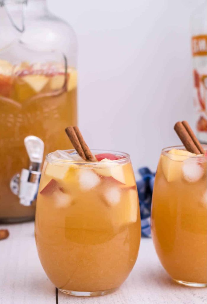 Caramel-apple-sangria-6