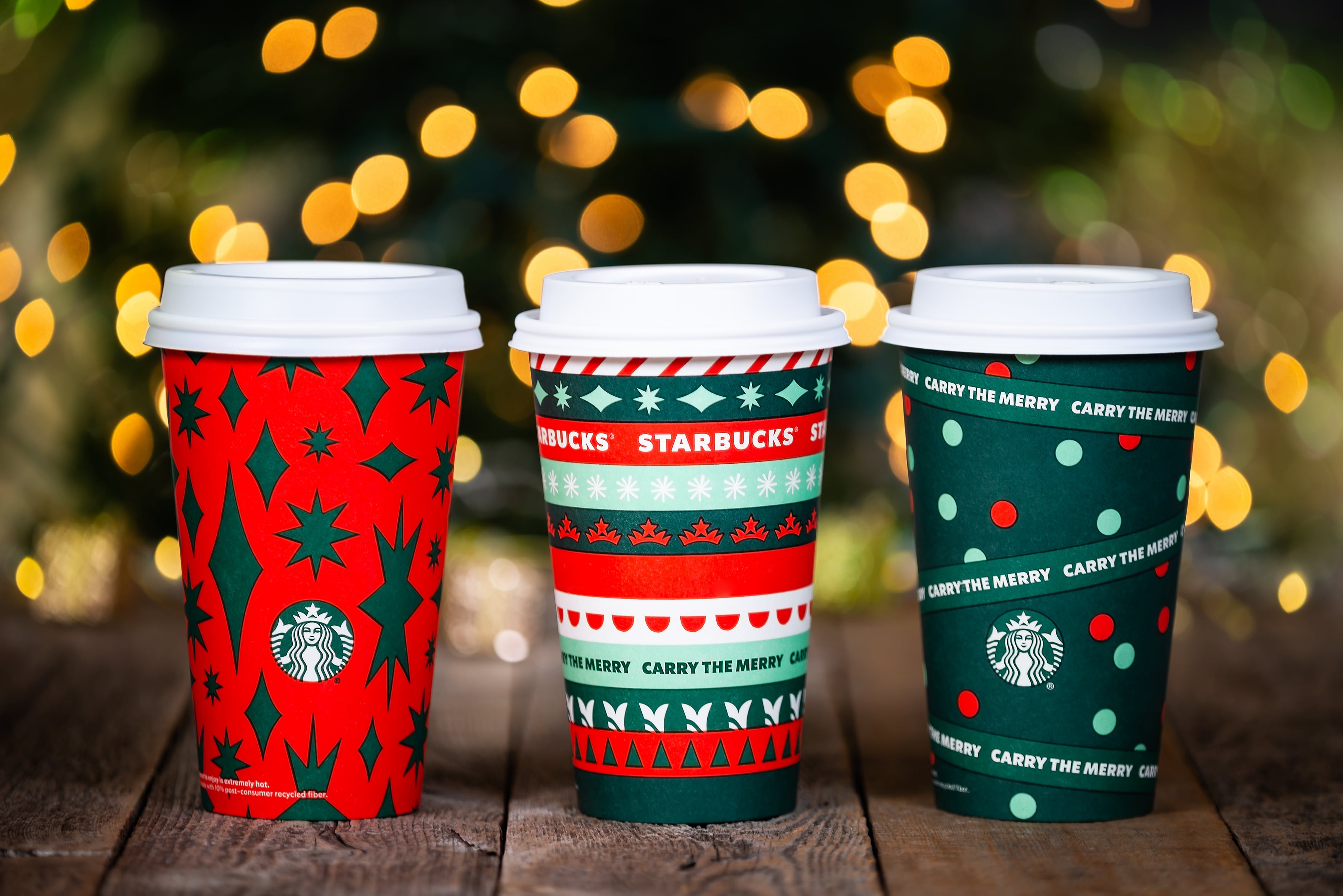 Starbucks holiday beverage cups in the new 2020 design