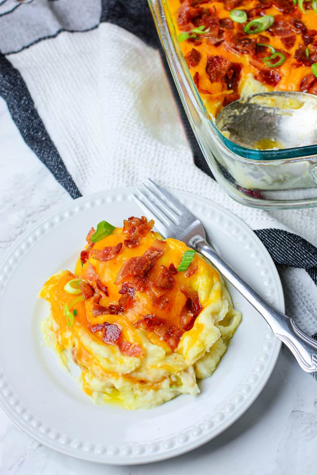 Loaded Baked Potato Casserole - mom makes dinner