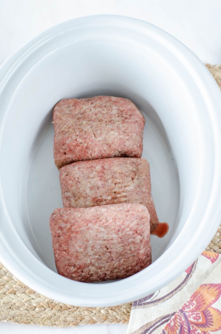 Slow Cooker Ground Beef Tacos - mom makes dinner